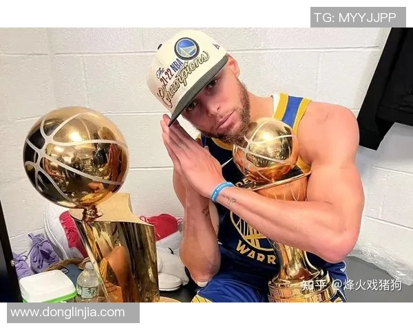 勇士队再度蝉联总冠军，库里成为MVP